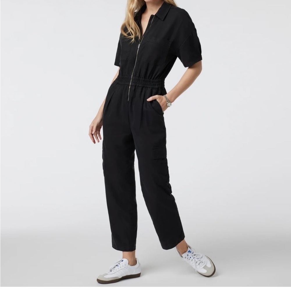 VUORI Short Sleeve Coastline Jumpsuit Size XS